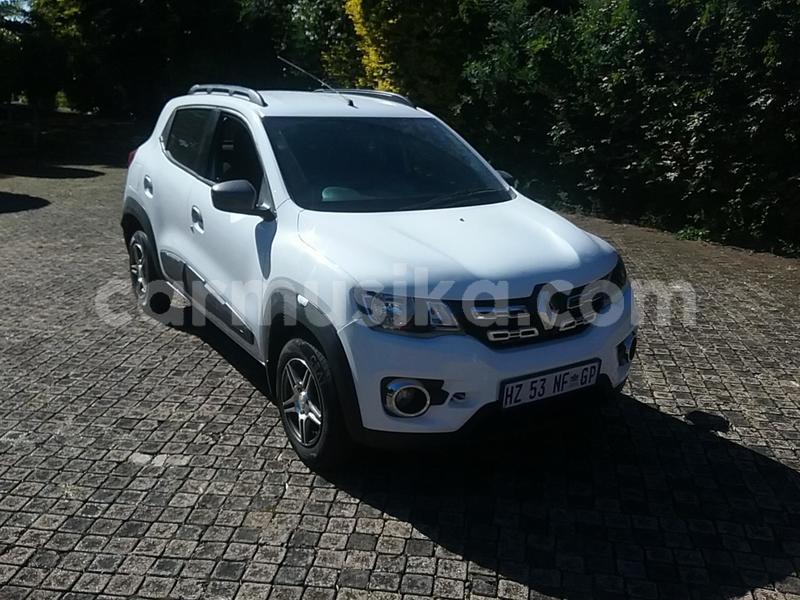 Big with watermark renault kwid matabeleland south beitbridge 29229