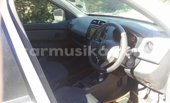 Tenga Tsaru Renault KWID Chena Mota in Beitbridge in Matabeleland South Tenga Tsaru Renault KWID Chena Mota in Beitbridge in Matabeleland South