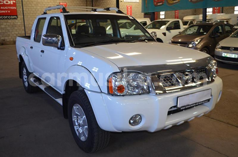 Big with watermark nissan np 300 matabeleland south beitbridge 29230