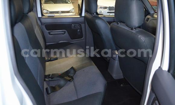 Tenga Tsaru Nissan NP 300 Chena Mota in Beitbridge in Matabeleland South Tenga Tsaru Nissan NP 300 Chena Mota in Beitbridge in Matabeleland South