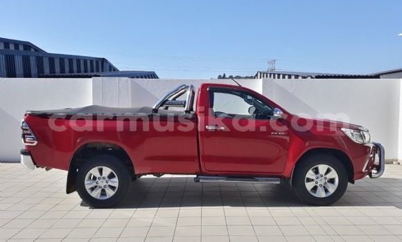 Buy Used Toyota Hilux Red Car in Beitbridge in Matabeleland South Buy Used Toyota Hilux Red Car in Beitbridge in Matabeleland South