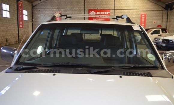 Tenga Tsaru Nissan NP 300 Chena Mota in Beitbridge in Matabeleland South Tenga Tsaru Nissan NP 300 Chena Mota in Beitbridge in Matabeleland South