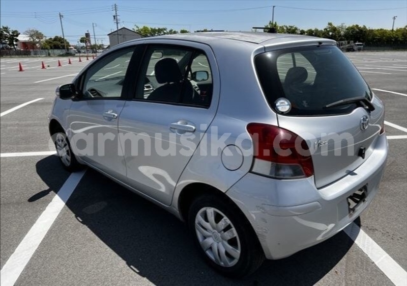 Big with watermark toyota vitz matabeleland south beitbridge 29235