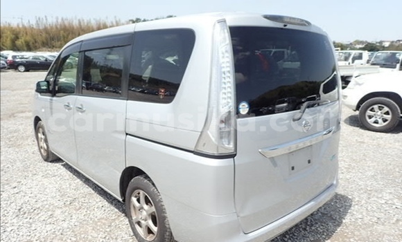 Tenga Tsaru Nissan Serena Sirivha Mota in Beitbridge in Matabeleland South Tenga Tsaru Nissan Serena Sirivha Mota in Beitbridge in Matabeleland South