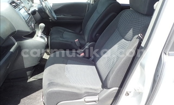 Tenga Tsaru Nissan Serena Sirivha Mota in Beitbridge in Matabeleland South Tenga Tsaru Nissan Serena Sirivha Mota in Beitbridge in Matabeleland South