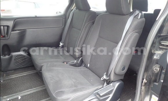 Acheter Occasion Voiture Toyota Esquire Noir à Beitbridge, Matabeleland South Acheter Occasion Voiture Toyota Esquire Noir à Beitbridge, Matabeleland South