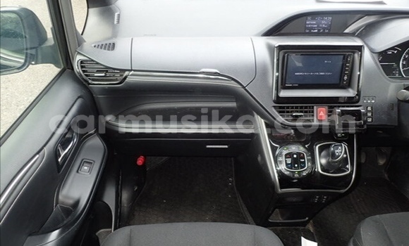 Acheter Occasion Voiture Toyota Esquire Noir à Beitbridge, Matabeleland South Acheter Occasion Voiture Toyota Esquire Noir à Beitbridge, Matabeleland South