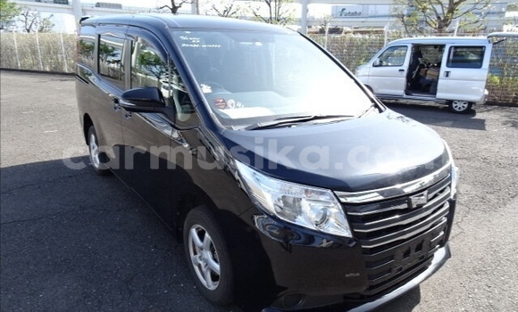 Buy Used Toyota Noah Black Car in Beitbridge in Matabeleland South Buy Used Toyota Noah Black Car in Beitbridge in Matabeleland South
