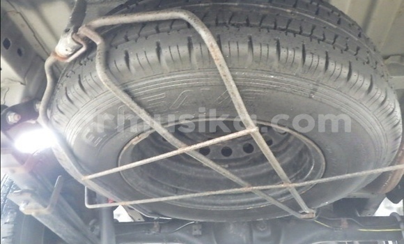 Acheter Occasion Voiture Toyota RegiusAce Blanc à Beitbridge, Matabeleland South Acheter Occasion Voiture Toyota RegiusAce Blanc à Beitbridge, Matabeleland South