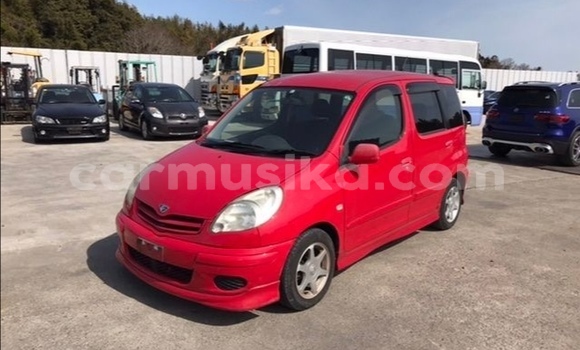 Buy Used Toyota FunCargo Red Car in Beitbridge in Matabeleland South