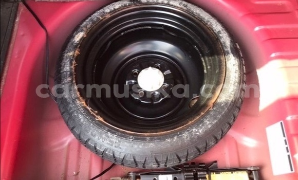 Tenga Tsaru Toyota FunCargo Tsvuku Mota in Beitbridge in Matabeleland South Tenga Tsaru Toyota FunCargo Tsvuku Mota in Beitbridge in Matabeleland South