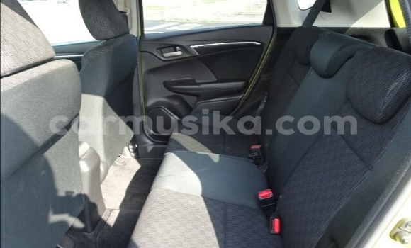 Acheter Occasion Voiture Honda Fit Autre à Beitbridge, Matabeleland South Acheter Occasion Voiture Honda Fit Autre à Beitbridge, Matabeleland South