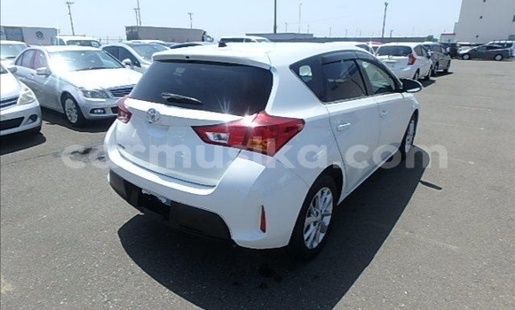 Tenga Tsaru Toyota Auris Chena Mota in Beitbridge in Matabeleland South Tenga Tsaru Toyota Auris Chena Mota in Beitbridge in Matabeleland South