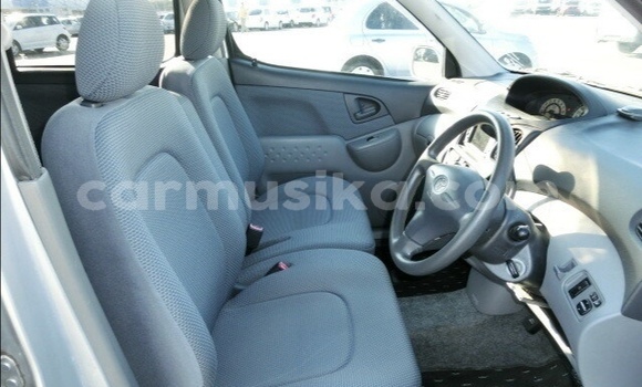 Acheter Occasion Voiture Toyota Fortuner Gris à Beitbridge, Matabeleland South Acheter Occasion Voiture Toyota Fortuner Gris à Beitbridge, Matabeleland South