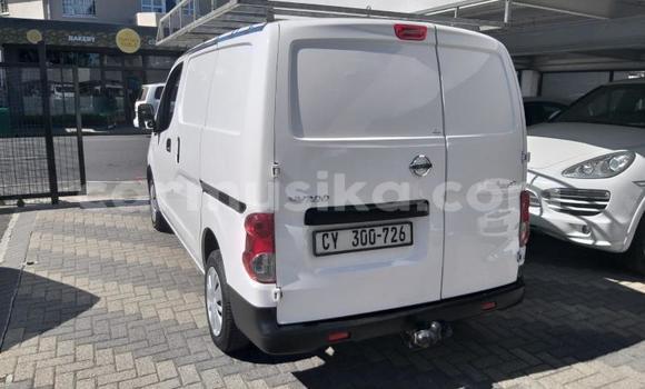 Acheter Occasion Voiture Nissan NV200 Blanc à Beitbridge, Matabeleland South Acheter Occasion Voiture Nissan NV200 Blanc à Beitbridge, Matabeleland South