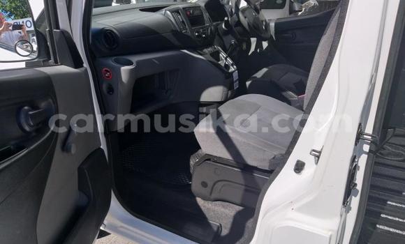 Acheter Occasion Voiture Nissan NV200 Blanc à Beitbridge, Matabeleland South Acheter Occasion Voiture Nissan NV200 Blanc à Beitbridge, Matabeleland South