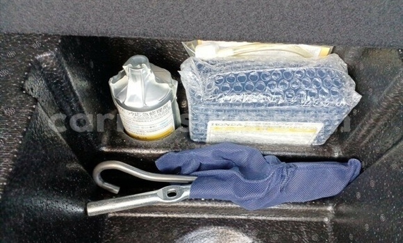 Tenga Tsaru Honda Fit Sirivha Mota in Beitbridge in Matabeleland South Tenga Tsaru Honda Fit Sirivha Mota in Beitbridge in Matabeleland South