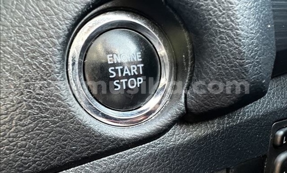 Buy Used Toyota Auris Silver Car in Beitbridge in Matabeleland South Buy Used Toyota Auris Silver Car in Beitbridge in Matabeleland South