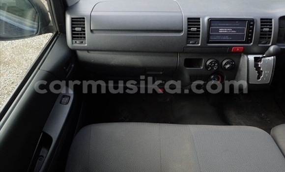 Acheter Occasion Voiture Toyota Hiace Bleu à Beitbridge, Matabeleland South Acheter Occasion Voiture Toyota Hiace Bleu à Beitbridge, Matabeleland South