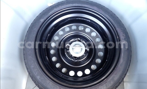 Acheter Occasion Voiture Nissan Tiida Blanc à Beitbridge, Matabeleland South Acheter Occasion Voiture Nissan Tiida Blanc à Beitbridge, Matabeleland South