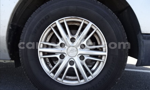 Acheter Occasion Voiture Nissan Caravan Gris à Beitbridge, Matabeleland South Acheter Occasion Voiture Nissan Caravan Gris à Beitbridge, Matabeleland South