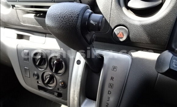 Acheter Occasion Voiture Nissan Caravan Gris à Beitbridge, Matabeleland South Acheter Occasion Voiture Nissan Caravan Gris à Beitbridge, Matabeleland South