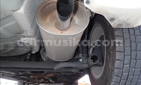 Acheter Occasion Voiture Nissan Note Blanc à Beitbridge, Matabeleland South Acheter Occasion Voiture Nissan Note Blanc à Beitbridge, Matabeleland South