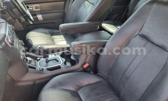 Acheter Occasion Voiture Land Rover Discovery Blanc à Beitbridge, Matabeleland South Acheter Occasion Voiture Land Rover Discovery Blanc à Beitbridge, Matabeleland South