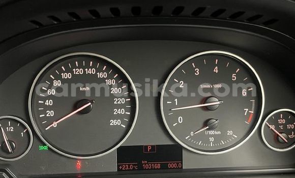 Acheter Occasion Voiture BMW X3 Gris à Beitbridge, Matabeleland South Acheter Occasion Voiture BMW X3 Gris à Beitbridge, Matabeleland South