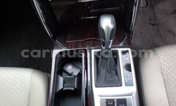 Acheter Occasion Voiture Toyota Mark X Blanc à Beitbridge, Matabeleland South Acheter Occasion Voiture Toyota Mark X Blanc à Beitbridge, Matabeleland South