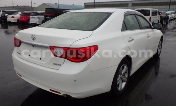 Acheter Occasion Voiture Toyota Mark X Blanc à Beitbridge, Matabeleland South Acheter Occasion Voiture Toyota Mark X Blanc à Beitbridge, Matabeleland South