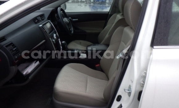 Acheter Occasion Voiture Toyota Mark X Blanc à Beitbridge, Matabeleland South Acheter Occasion Voiture Toyota Mark X Blanc à Beitbridge, Matabeleland South