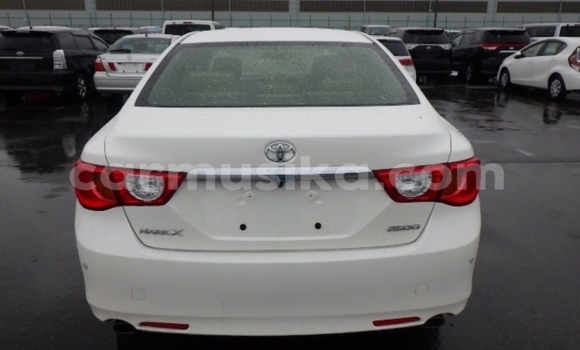 Acheter Occasion Voiture Toyota Mark X Blanc à Beitbridge, Matabeleland South Acheter Occasion Voiture Toyota Mark X Blanc à Beitbridge, Matabeleland South