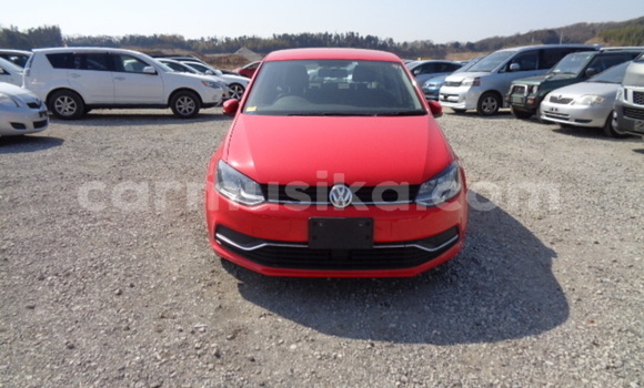 Acheter Occasion Voiture Volkswagen Polo Rouge à Beitbridge, Matabeleland South Acheter Occasion Voiture Volkswagen Polo Rouge à Beitbridge, Matabeleland South