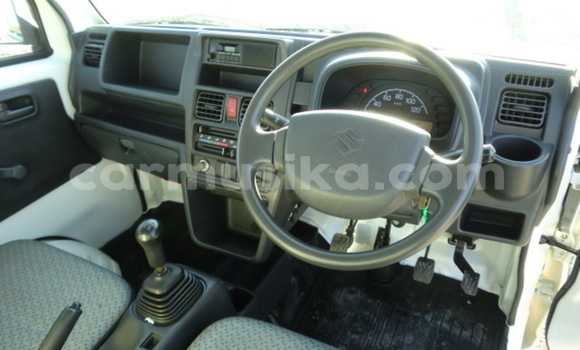 Buy Used Suzuki Carry White Truck in Beitbridge in Matabeleland South Buy Used Suzuki Carry White Truck in Beitbridge in Matabeleland South