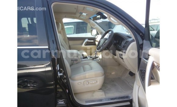 Buy Import Toyota Land Cruiser Black Car in Import - Dubai in Harare Buy Import Toyota Land Cruiser Black Car in Import - Dubai in Harare
