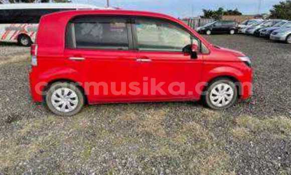 Tenga Tsaru Toyota Spade Tsvuku Mota in Beitbridge in Matabeleland South