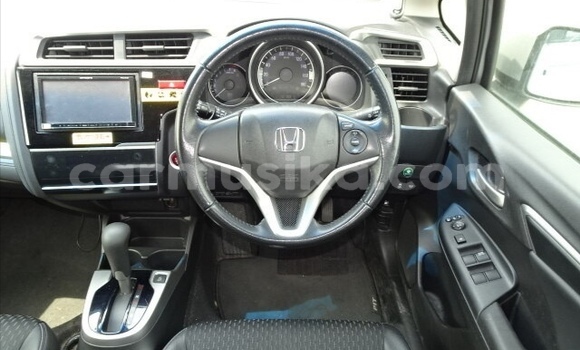 Acheter Occasion Voiture Honda Fit Gris à Beitbridge, Matabeleland South Acheter Occasion Voiture Honda Fit Gris à Beitbridge, Matabeleland South