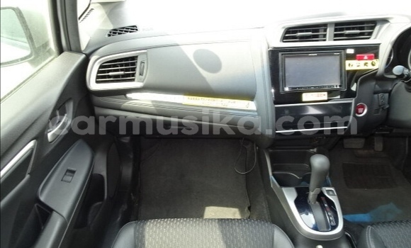 Acheter Occasion Voiture Honda Fit Gris à Beitbridge, Matabeleland South Acheter Occasion Voiture Honda Fit Gris à Beitbridge, Matabeleland South