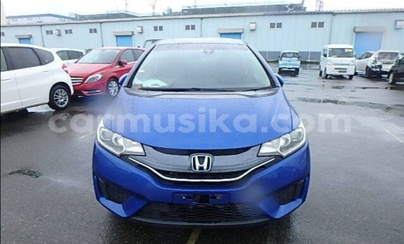 Tenga Tsaru Honda Fit Bhuruu Mota in Beitbridge in Matabeleland South