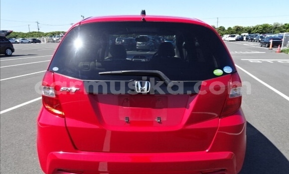 Acheter Occasion Voiture Honda Fit Rouge à Beitbridge, Matabeleland South Acheter Occasion Voiture Honda Fit Rouge à Beitbridge, Matabeleland South