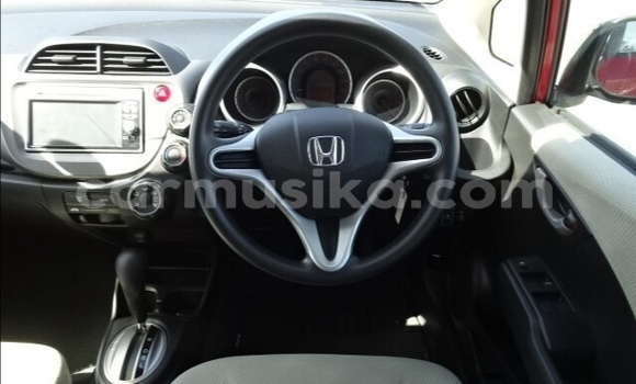 Acheter Occasion Voiture Honda Fit Rouge à Beitbridge, Matabeleland South Acheter Occasion Voiture Honda Fit Rouge à Beitbridge, Matabeleland South