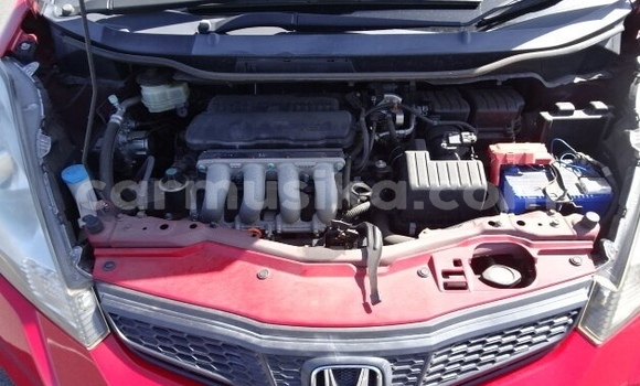 Acheter Occasion Voiture Honda Fit Rouge à Beitbridge, Matabeleland South Acheter Occasion Voiture Honda Fit Rouge à Beitbridge, Matabeleland South