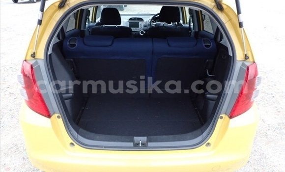 Tenga Tsaru Honda Fit Zvimwe Mota in Beitbridge in Matabeleland South Tenga Tsaru Honda Fit Zvimwe Mota in Beitbridge in Matabeleland South