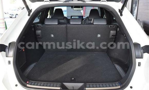 Acheter Occasion Voiture Toyota Harrier Blanc à Beitbridge, Matabeleland South Acheter Occasion Voiture Toyota Harrier Blanc à Beitbridge, Matabeleland South