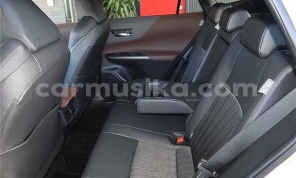 Acheter Occasion Voiture Toyota Harrier Blanc à Beitbridge, Matabeleland South Acheter Occasion Voiture Toyota Harrier Blanc à Beitbridge, Matabeleland South