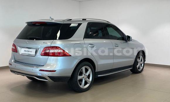 Acheter Occasion Voiture Mercedes‒Benz ML–Class Gris à Borrowdale, Harare Acheter Occasion Voiture Mercedes‒Benz ML–Class Gris à Borrowdale, Harare