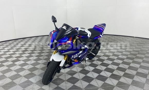 Acheter Occasion Moto Rieju Motors MRT Bleu à Beitbridge, Matabeleland South Acheter Occasion Moto Rieju Motors MRT Bleu à Beitbridge, Matabeleland South