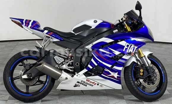 Acheter Occasion Moto Rieju Motors MRT Bleu à Beitbridge, Matabeleland South Acheter Occasion Moto Rieju Motors MRT Bleu à Beitbridge, Matabeleland South