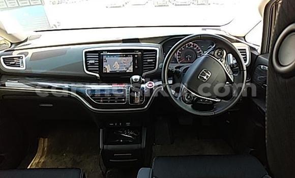 Nunua Ilio tumika Honda Odyssey Nyeupe Gari ndani ya Beitbridge nchini Matabeleland Kusini Nunua Ilio tumika Honda Odyssey Nyeupe Gari ndani ya Beitbridge nchini Matabeleland Kusini